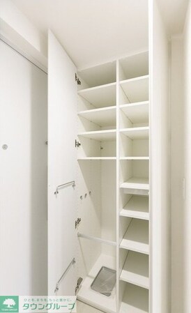 コンフォリア西荻窪の物件内観写真